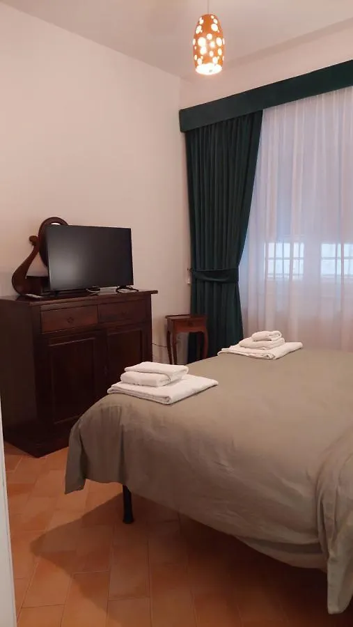 Appartament La Maison Petit Napoli 0*, Naples