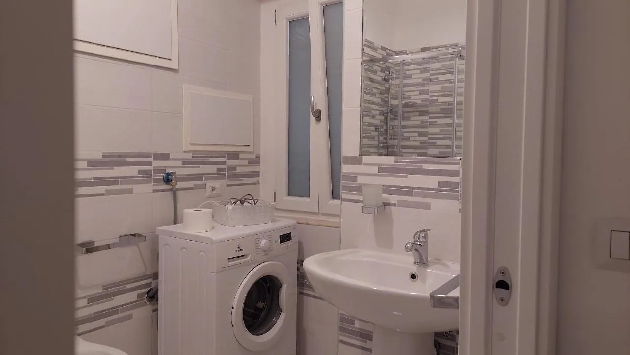 Appartament La Maison Petit Napoli Apartment Naples